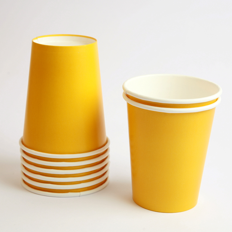 8 yellow cups