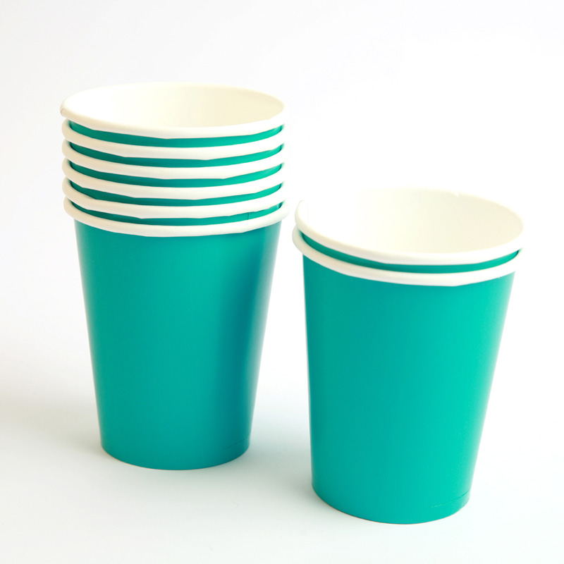 8 turquoise cups