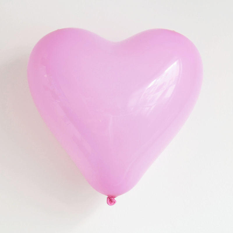 pack of 10 pink heart shaped balloons