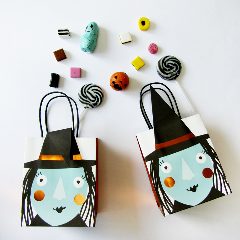 Set of 8 Halloween Witch Party Bags